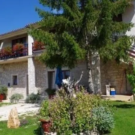 Ferienwohnung Slavica شقة